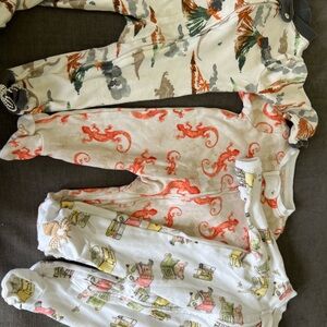 Bundle of 3 Burt’s Bee’s cotton onesies - newborn zip up footed with mittens
